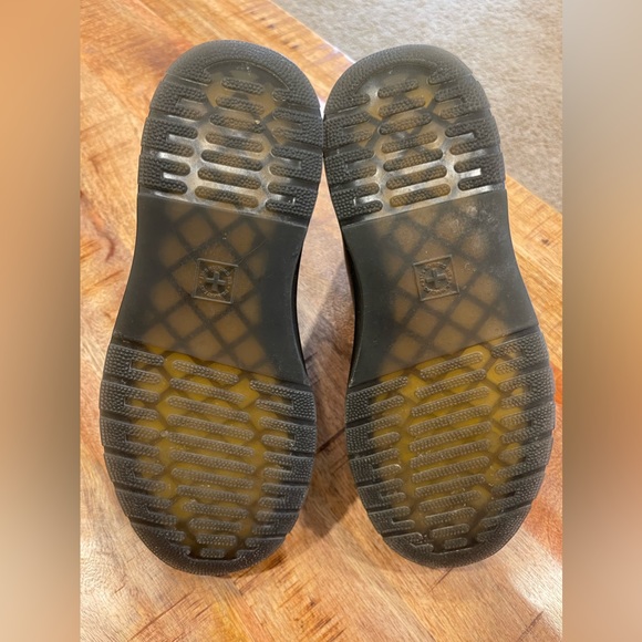 Dr Martens Chelsea Boots women’s size 6 perfect condition - Picture 4 of 4